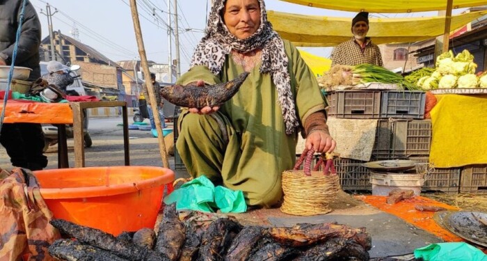 'Phari' fever grips Kashmir as beloved Winter delicacy's demand soars ...