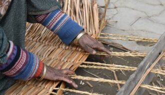 Kashmir's Living Heritage: Inside the Crafts, Art, Food & Attire That Define the Valley