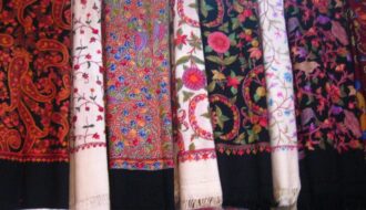 The Kashmiri Gifting Guide 2026: How to Gift Diwali, Christmas, New Year & Valentine's Day (Without Ever Sending a Generic Hamper Again)